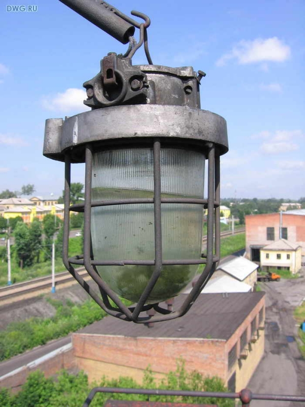 arx1409-696.jpg