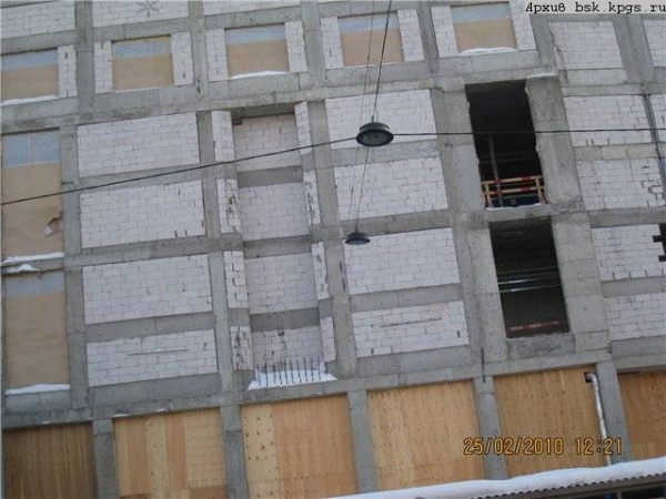 att672983_30256.jpg
